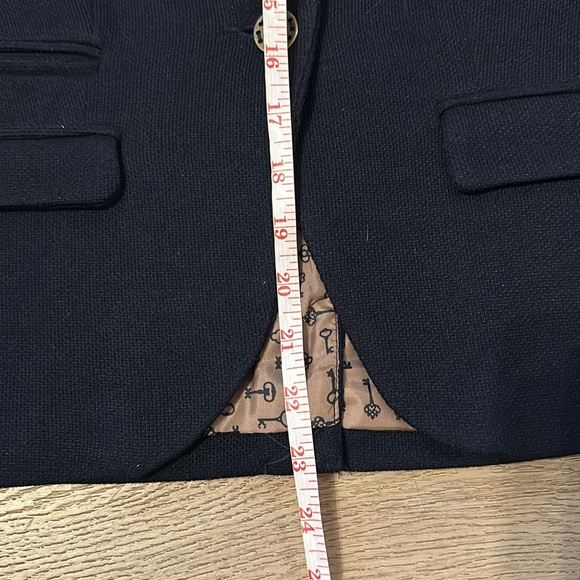 GORGEOUS Navy Blazer by Twenty Three - Picture 10 of 10